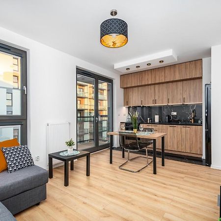 Apart D&K Free Parking Marcina Kasprzaka 29C Apartment Varşovia Exterior foto